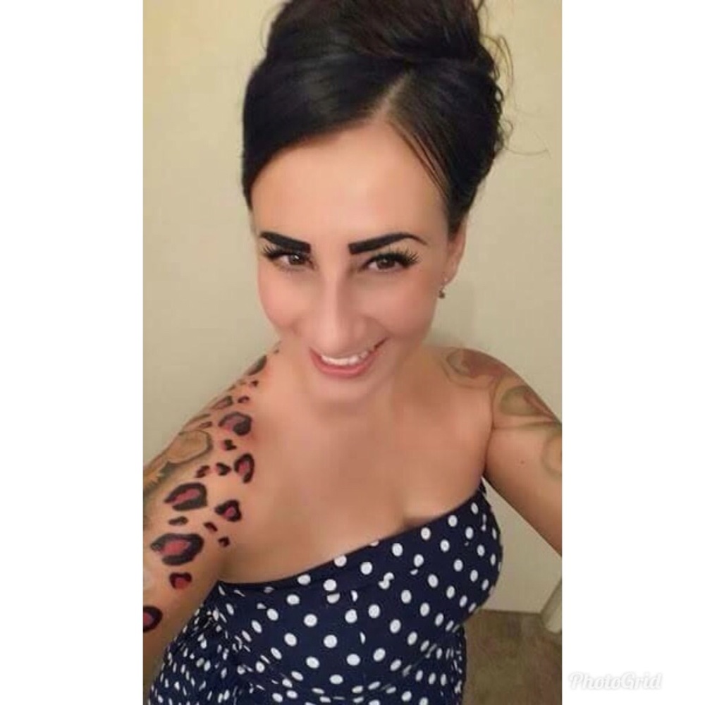 Meet your Posher, Jasmine